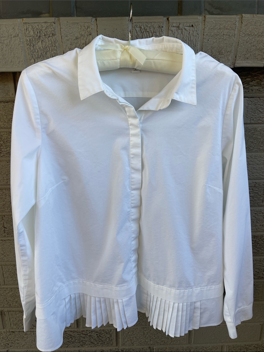 J Jill White Shirt Collection Button Down with Ruffle Bottom- size MP